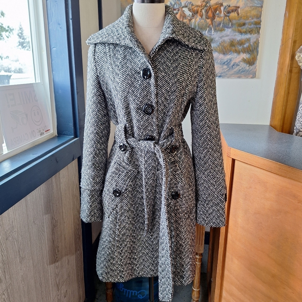 Vintage 1980s Guess Herringbone Wool Blend Coat, Medium, RN#54163
